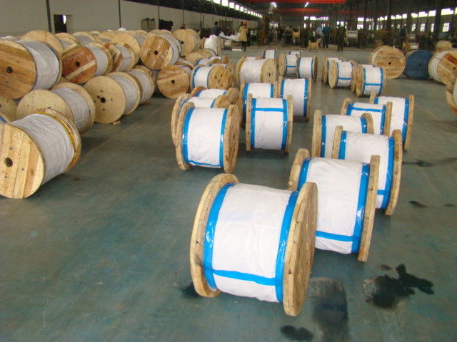 Non - Alloy ASTM A 475-98 Galvanised Steel Wire Rope , 1.0-4.8mm Gauge High Strength Steel Cable